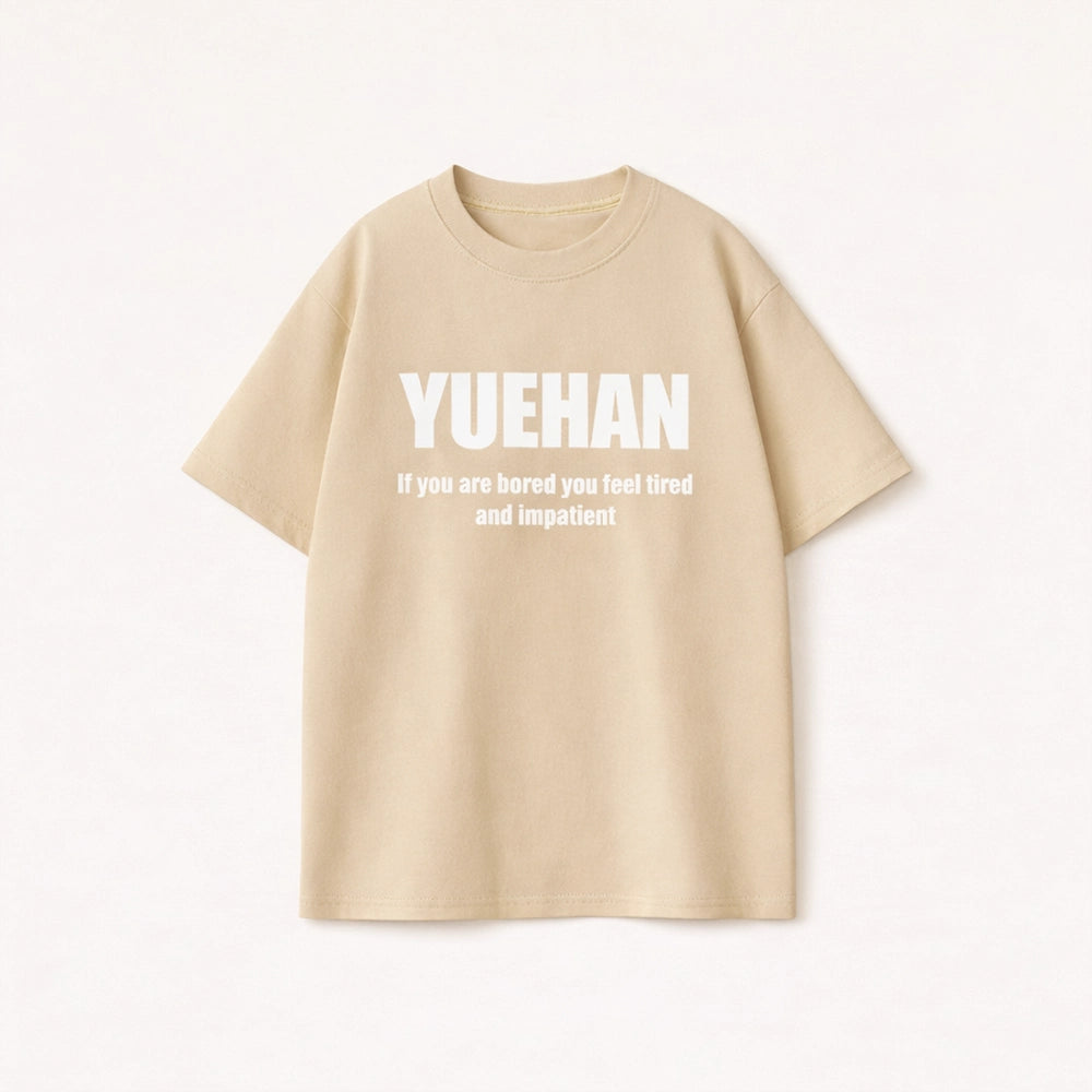 Men’s beige oversized t-shirt in cotton featuring a white YUEHAN graphic print for a casual streetwear look.